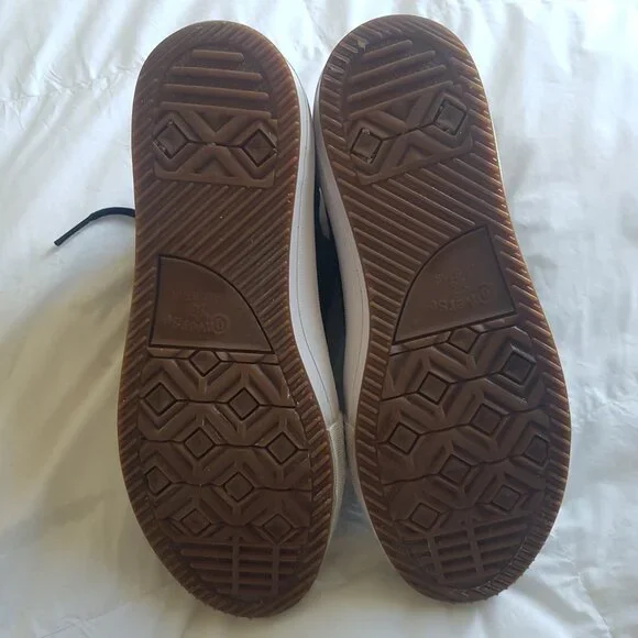 Waterproof Converse size 8 (women) - Picture 6 of 6